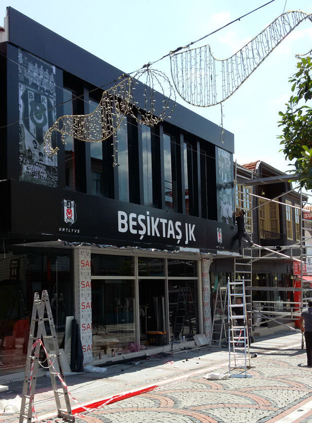 Beşiktaş Kartal Yuvası Edirne Mağaza Cephesi ve Cephe Tabelası (7)